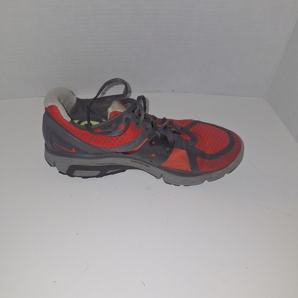 Nike Red and Gray Athletic Shoes - Picture 7 of 9